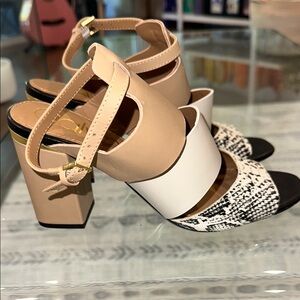 Calvin‎ Klein Women's Block Heel Sandals 8